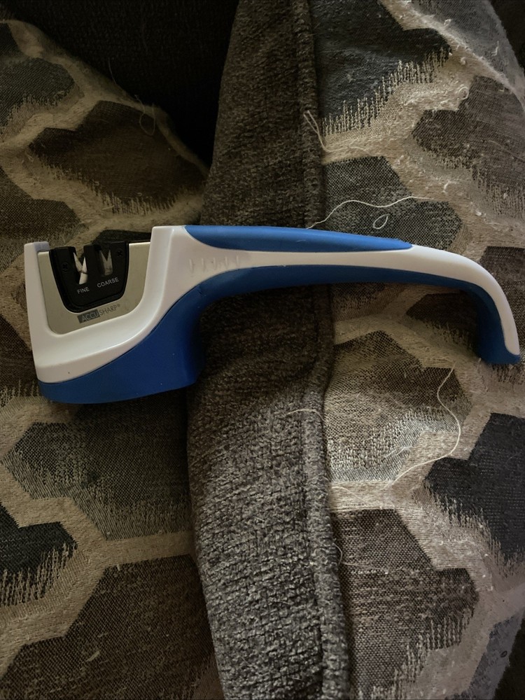 AccuSharp Knife and Tool Sharpener