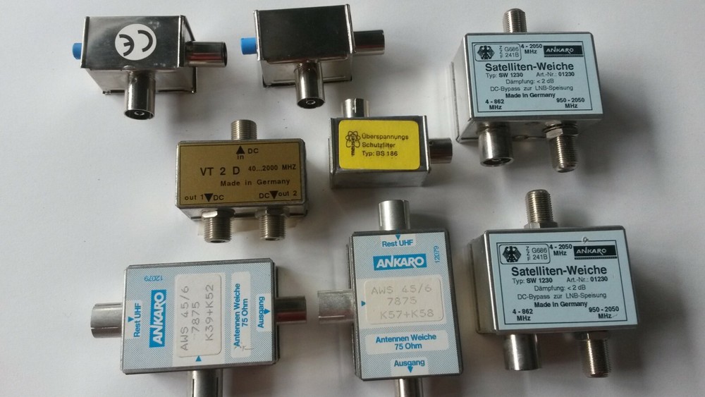 8 Key SAT CROSSOVER SPLITTER ATTENUATOR SURGE PROTECTOR Great Kit!!