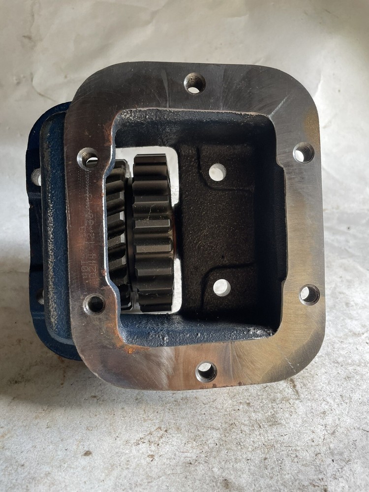 Muncie 40TS7168 PTO Adapter