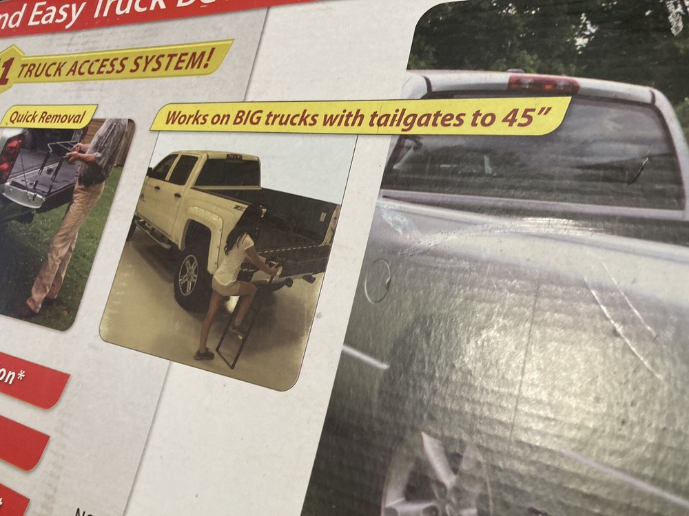 Traxion 5-100 Tailgate Ladder - New - NIB