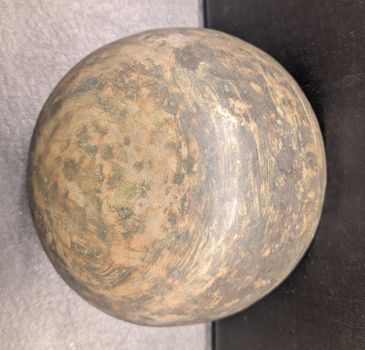 Antique Singing Bowl – Hammered Metal – Beautiful Aged Patina – Nice Sound!