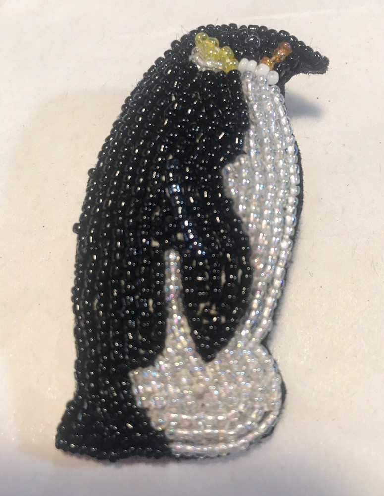 Hand Beaded Brooch Pin Penguin   2.5”