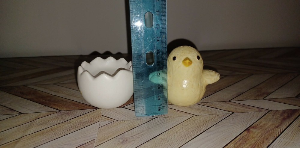 Chick & Egg Stacked Salt & Pepper Shaker Set Easter