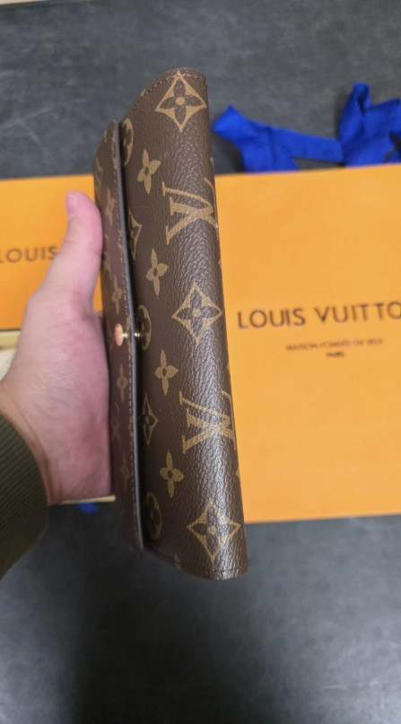Louis Vuitton Portefeuille Sarah Monogram Long Wallet – Brown