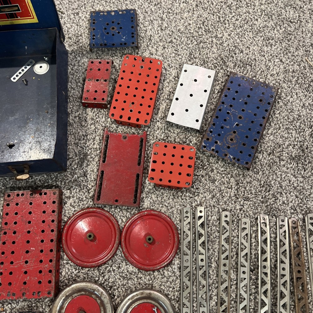 1930's A C Gilbert Erector Set With Manual