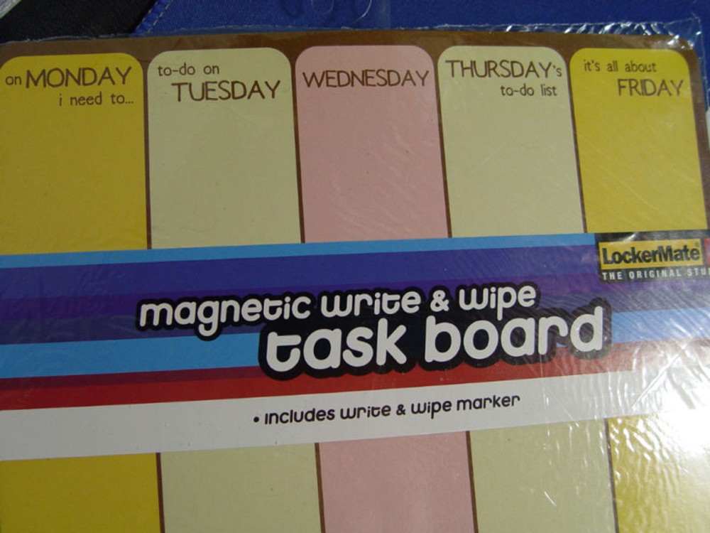 LOCKER MATE 8"x 11" Magnetic write&wipe TASK Board
