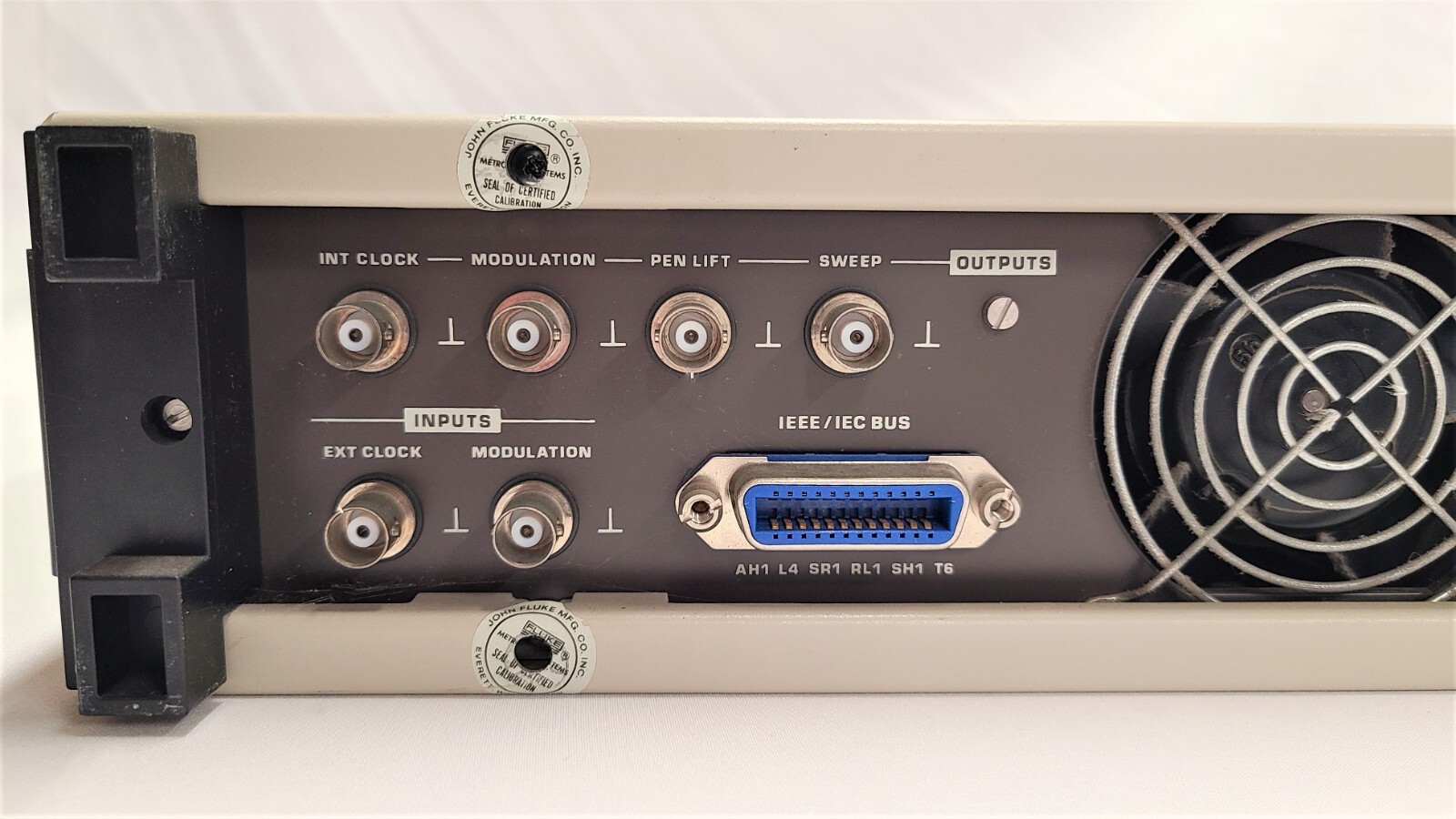 Philips Fluke PM5192 Programmable Synthesizer/function generator 0.1MHz-20MHz