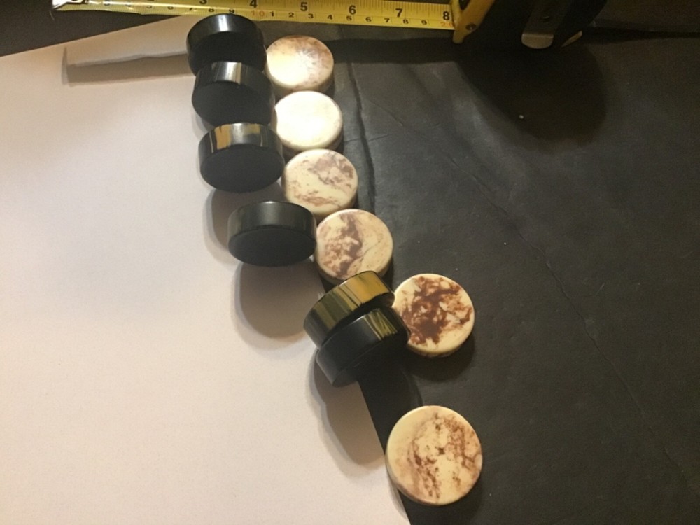 LOT 12 CATALIN Backgammon ? Marbleized Bakelite discs from estate..