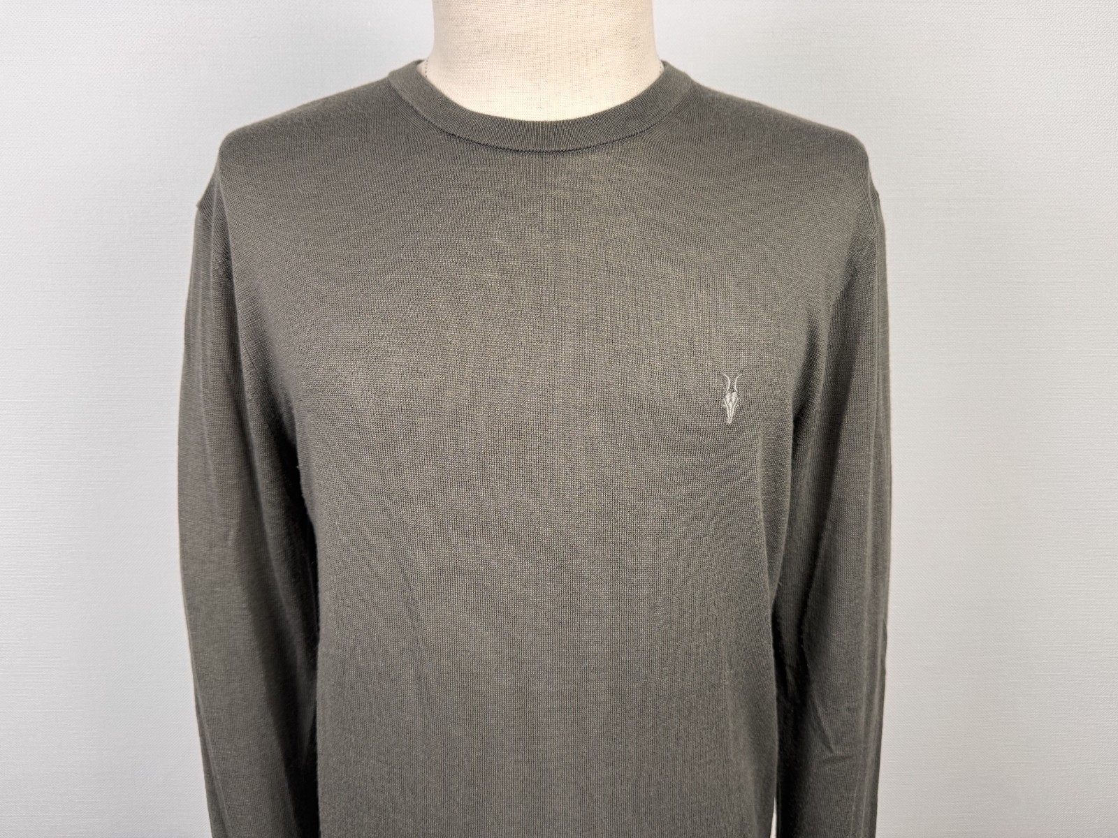 ALLSAINTS Green Long Sleeve Small Embroidered Logo Light Knit Sweater Sz L