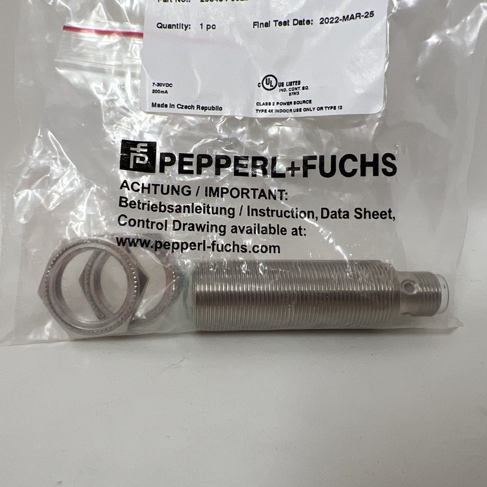 Pepperl Fuchs NBB8-18GM50-E3-V1-M1 Inductive sensor