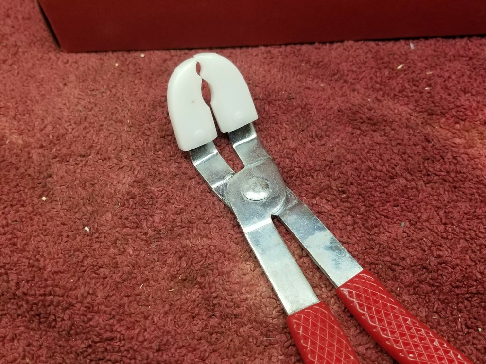 Burton-Rogers SPARK PLUG BOOT PULLER PLIERS