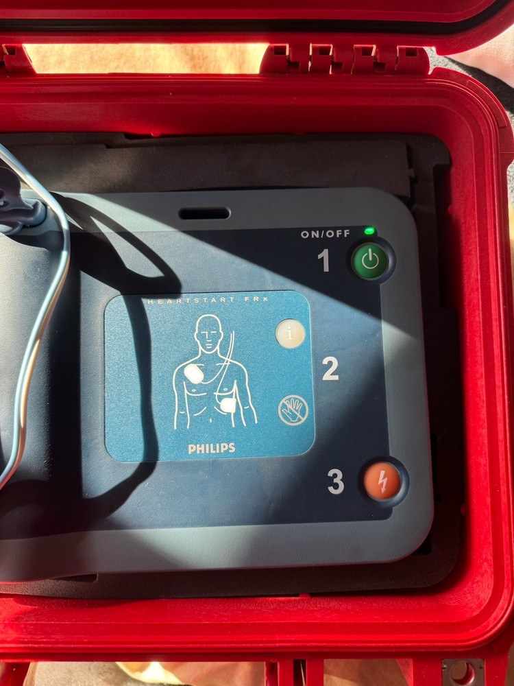 Philips HeartStart HS1 OnSite AED Defibrillator with case