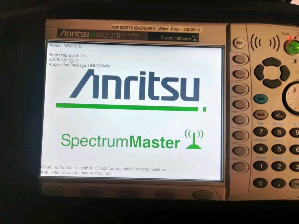 Anritsu MS2721B HandHeld Spectrum Master Analyzer w/ Tracking Generator MS2721