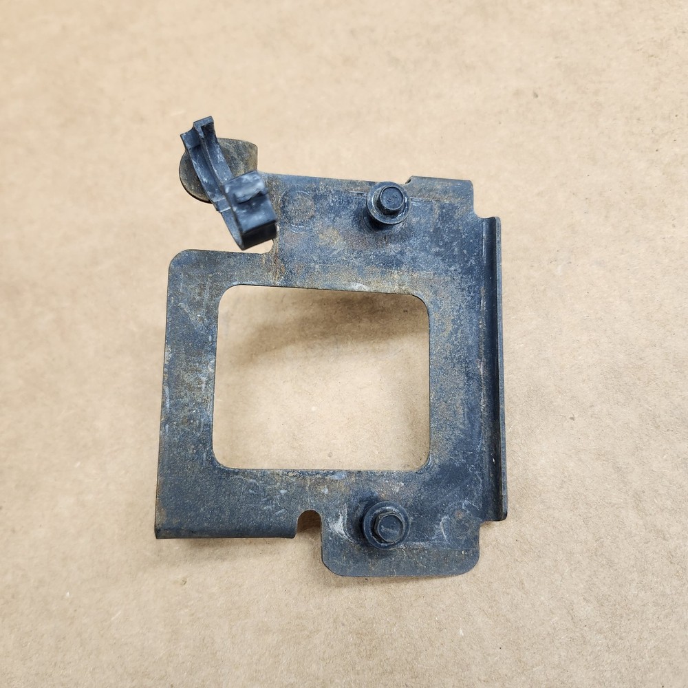 84-86 C4 Corvette Ignition Spark Control Module Knock Sensor Mount Bracket Bolts