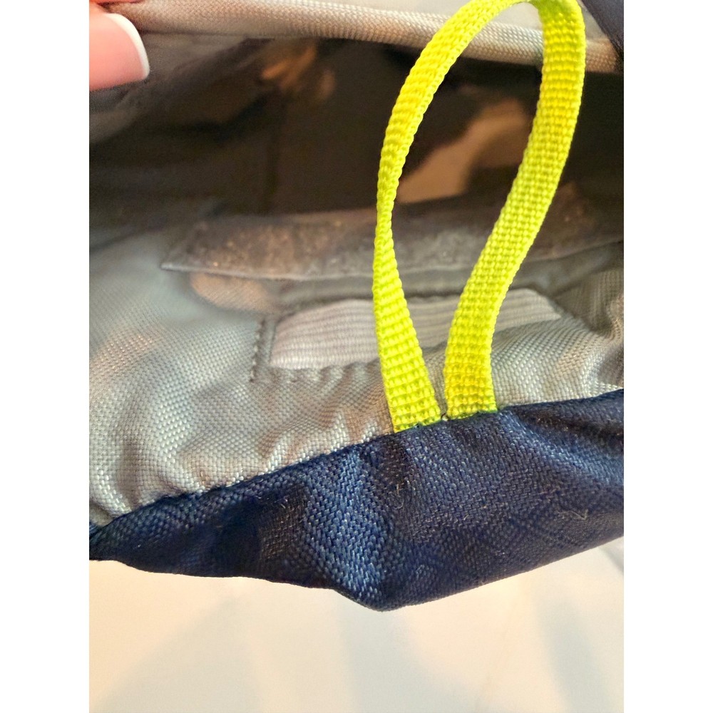 CamelBak Kicker Hydration Backpack Blue Running Hiking Pack w/ Bladder