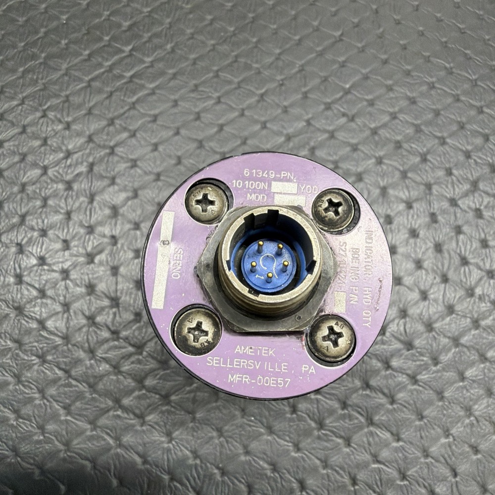 PN: BOEING S271U121-8 Hydraulic Quantity Indicator 61349