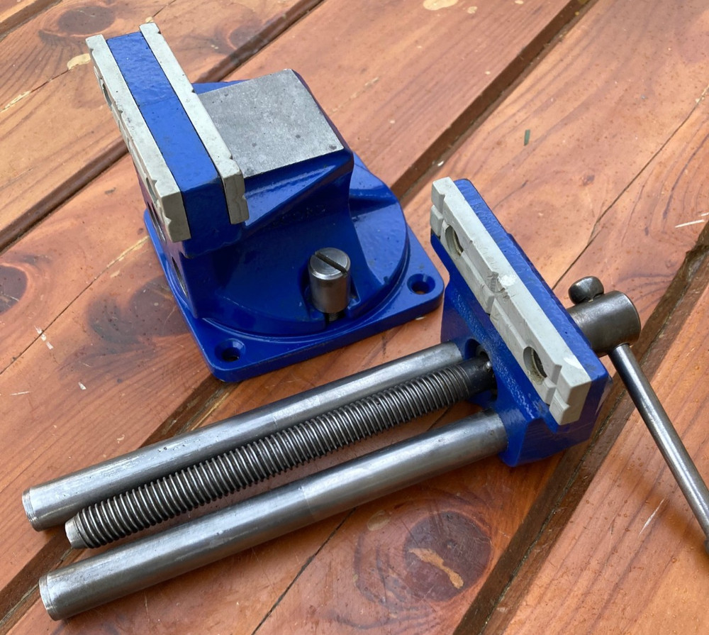 RECORD #2075B MULTI PURPOSE BENCH VISE-3 1/2" FACE JAWS-REVERSIBLE- ENGLAND-