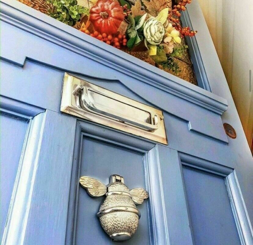 BUMBLE BEE DOOR KNOCKER, SOLID BRASS MATERIAL, VARIOUS FINISHES CHROME