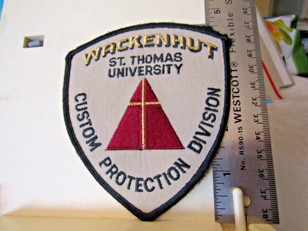St. Thomas University Florida Wackenhut Custom Protection Div patch Security NOS