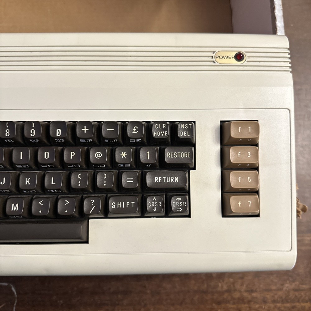 Commodore VIC-20 Computer System - Complete Matching Serial - Authentic - Clean