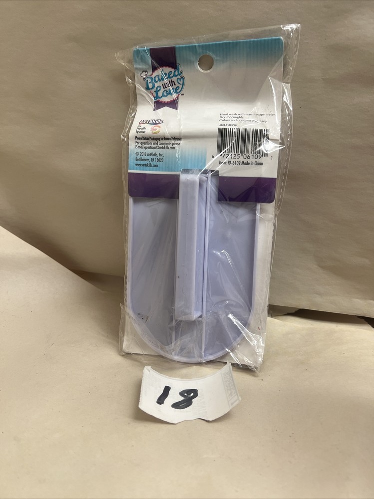 Fondant and Icing Decorating Smoother Tool Baked With Love