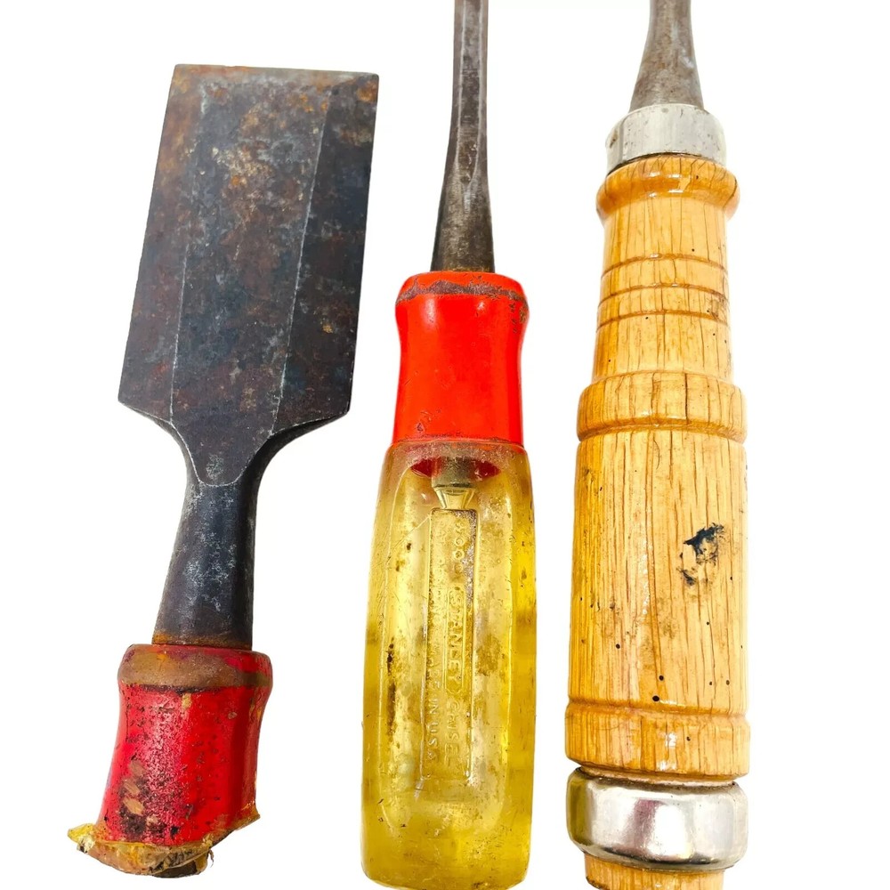 Vintage Stanley and Assorted Wood Chisel Set, Hand Tools, 3 Pcs