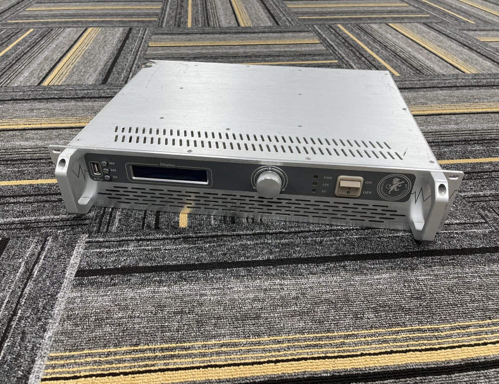 Broadcast Prof RVR TEX 1000 W FM Transmitter Wide Band 88 108 MHz Stereo