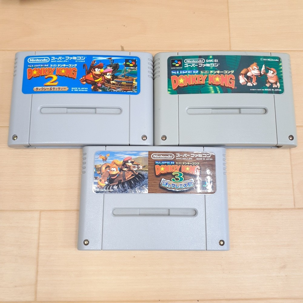 Nintendo Super Famicom Console Bundle 12 games 2 controllers & cables Japan SNES