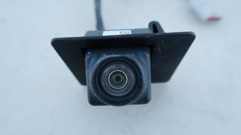 OEM | 2016 - 2019 Chevy Malibu Back up Camera (Right/Left)