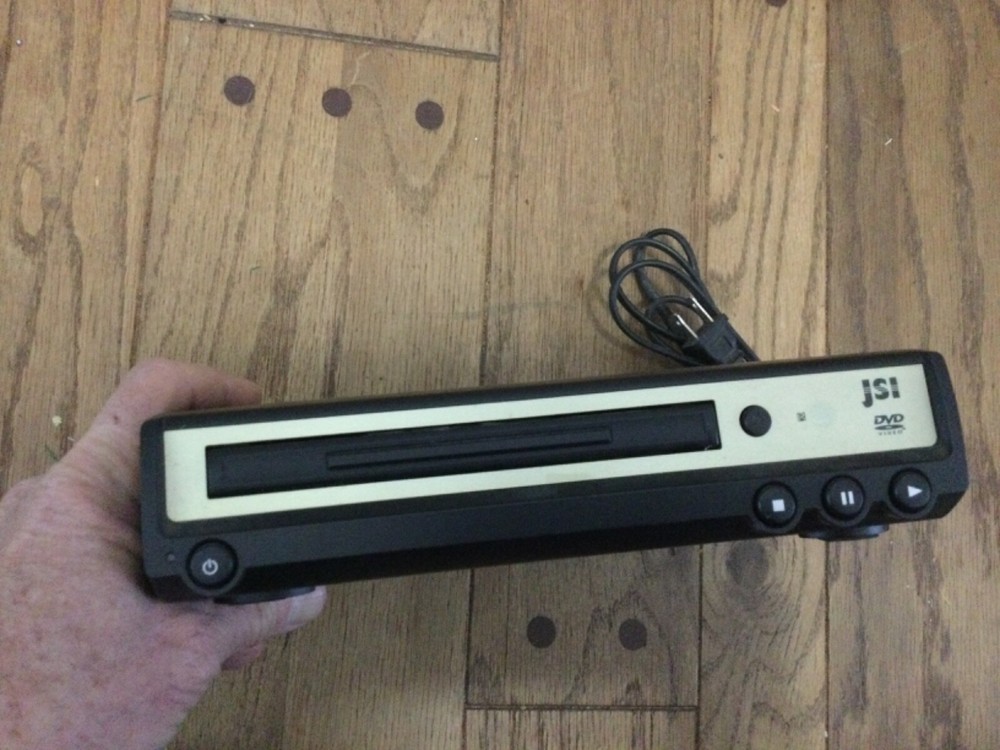 JSI Model JS4110 DVD Player