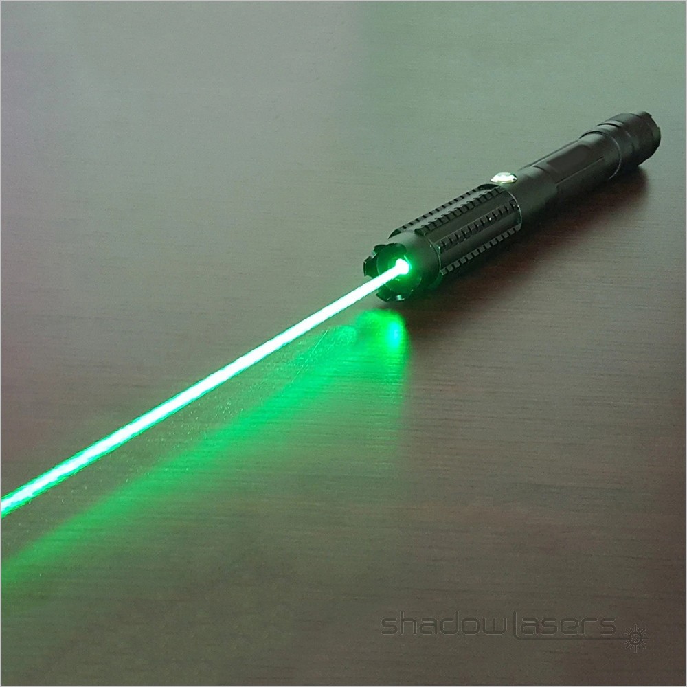 LMX8GL Adjustable Focus GR Laser Pointer 520nm Visible Beam Light laser Pen+Case