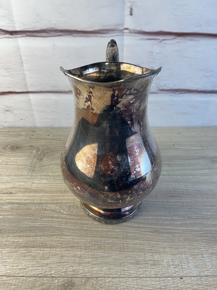 Melford Wallace Silver Pitcher Grape Edge Pattern M612 E.P.W.M