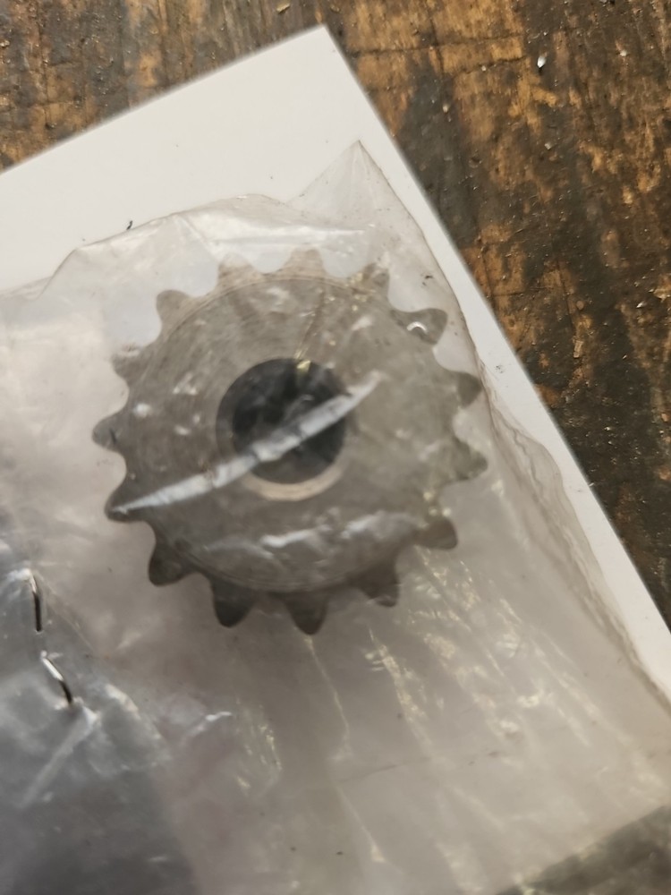 15 Tooth Esr750ex Front Sprocket With Set Screw