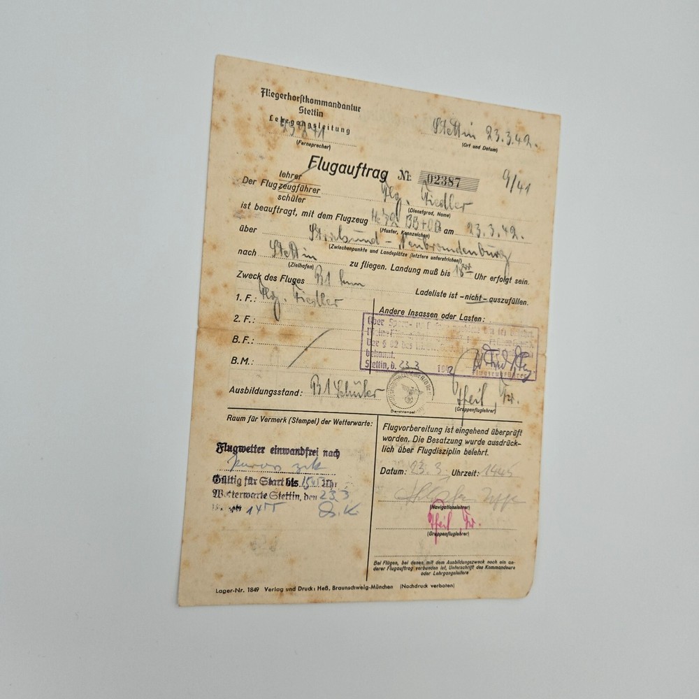Original WW2 WWII German Luftwaffe pilot flight plan document airport aircraft