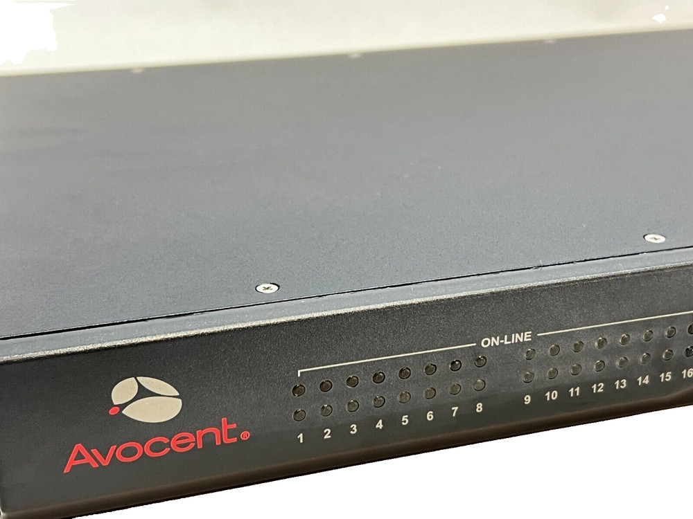 Avocent AutoView 3200 Digital KVM Switch 16 Port
