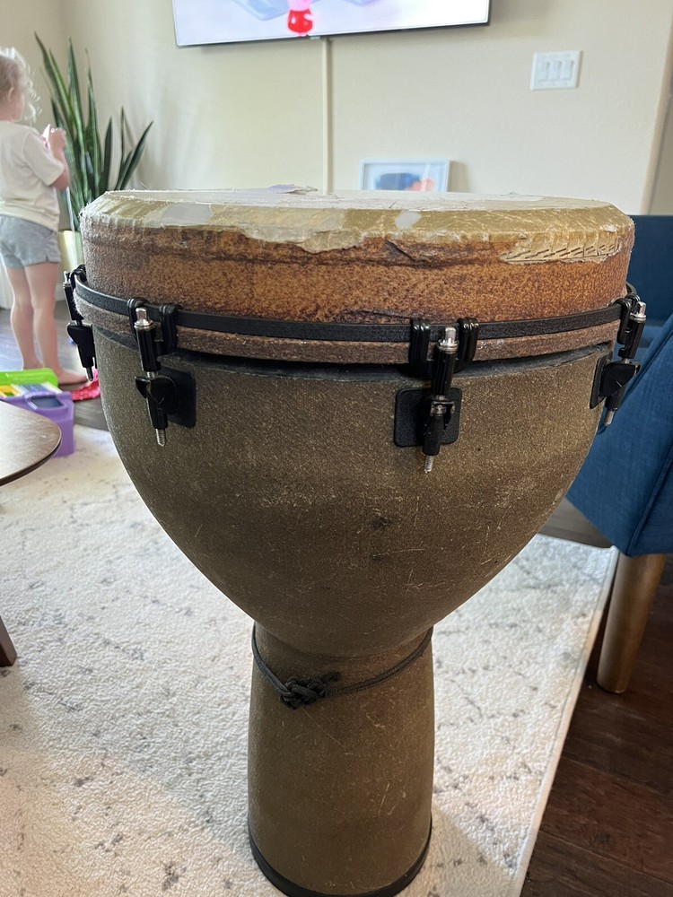 remo djimbe 16” drum