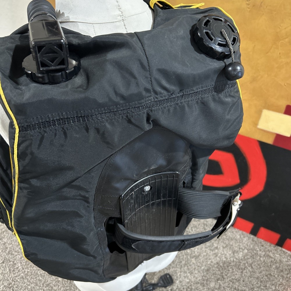 Techni Pro Scuba Diving Yellow Vest Size LARGE