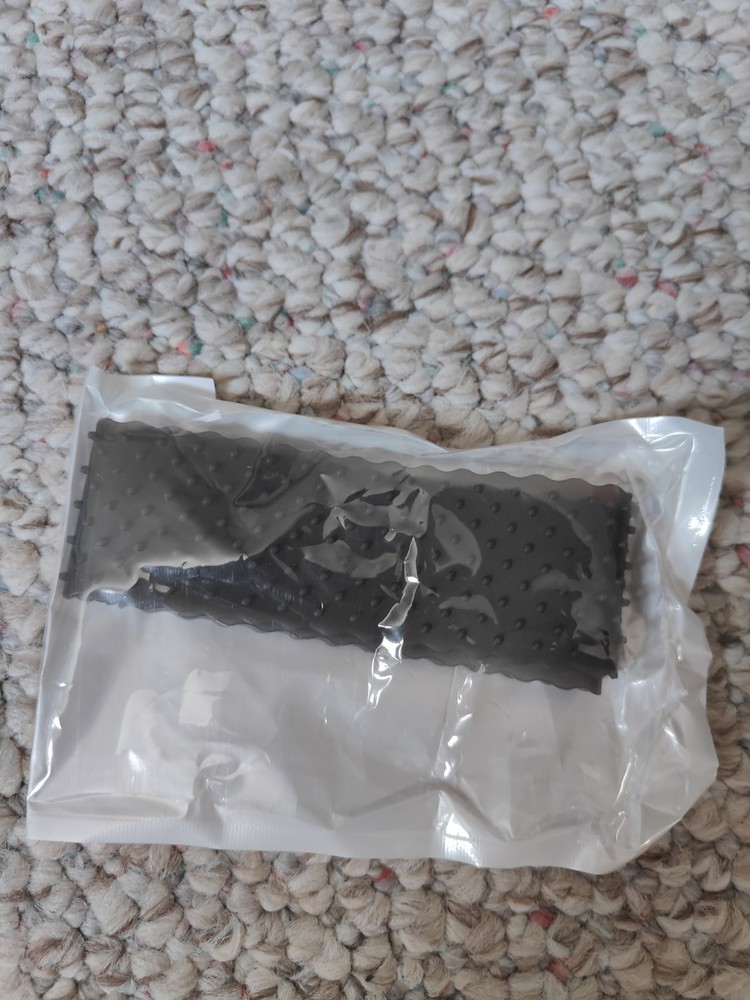 Silicone Wig Grips With Nubs