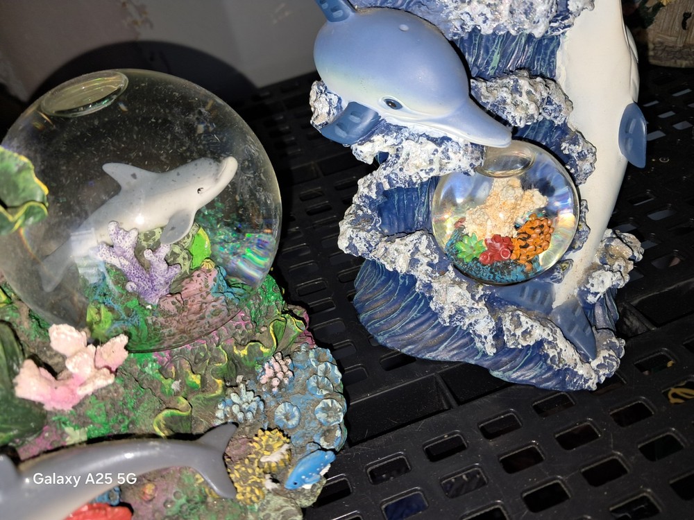 2 Dolphin Snow Globes