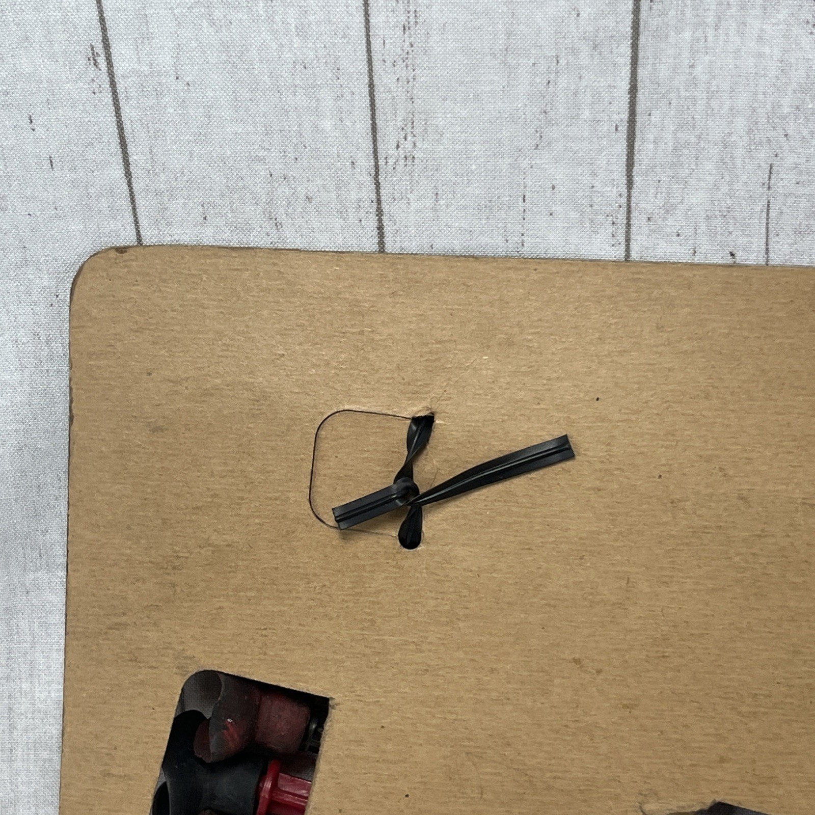 Vtg Wyandotte Toys USA Hard Plastic Red Toy Dart Gun, Darts And Packaging READ