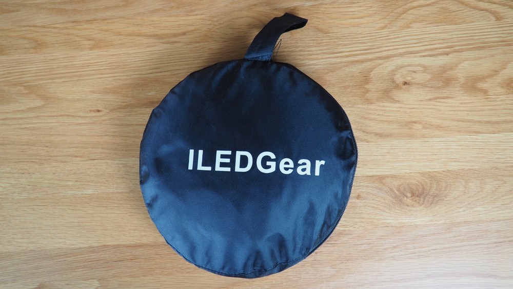 iLEDGear 24 x 36 Folding Space Light Diffuser for LED Video Lights (Barely Used)