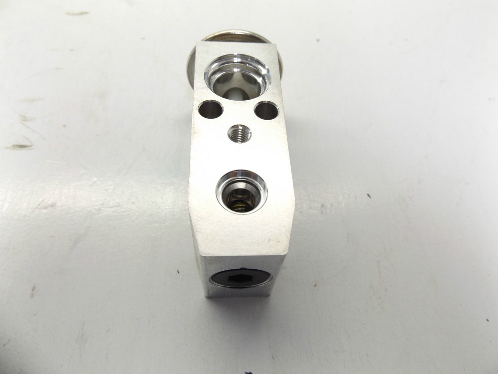 VOLVO EXPANDER VALVE ASSEMBLY SA2025-04020