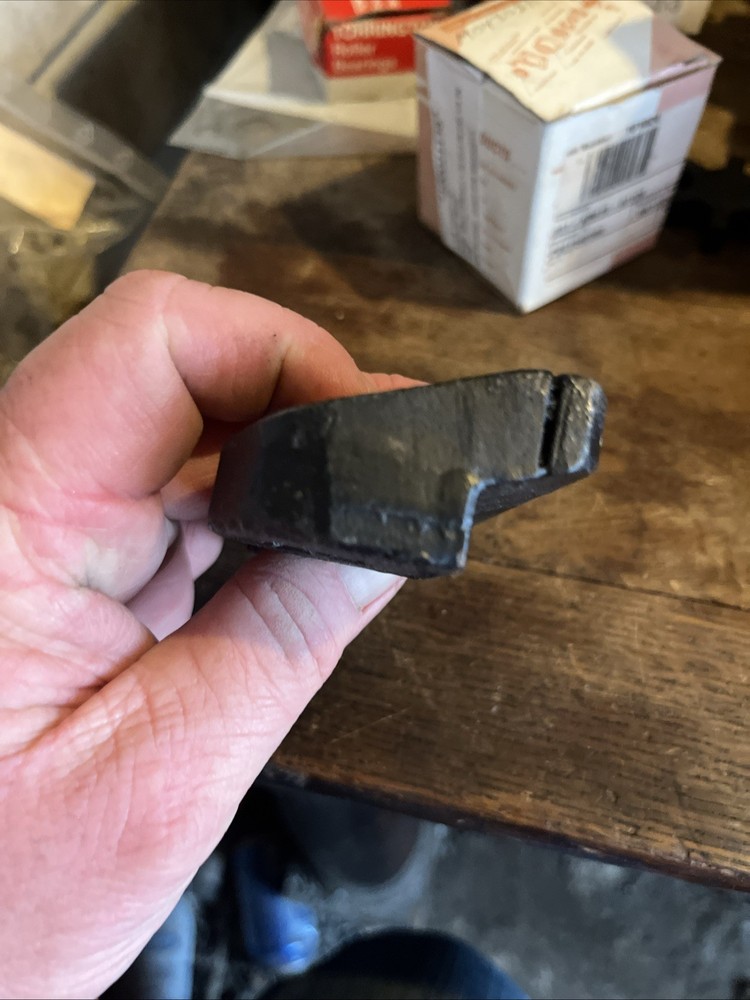 NOS CASCADE C-204186 HOOK Lower Iron Black