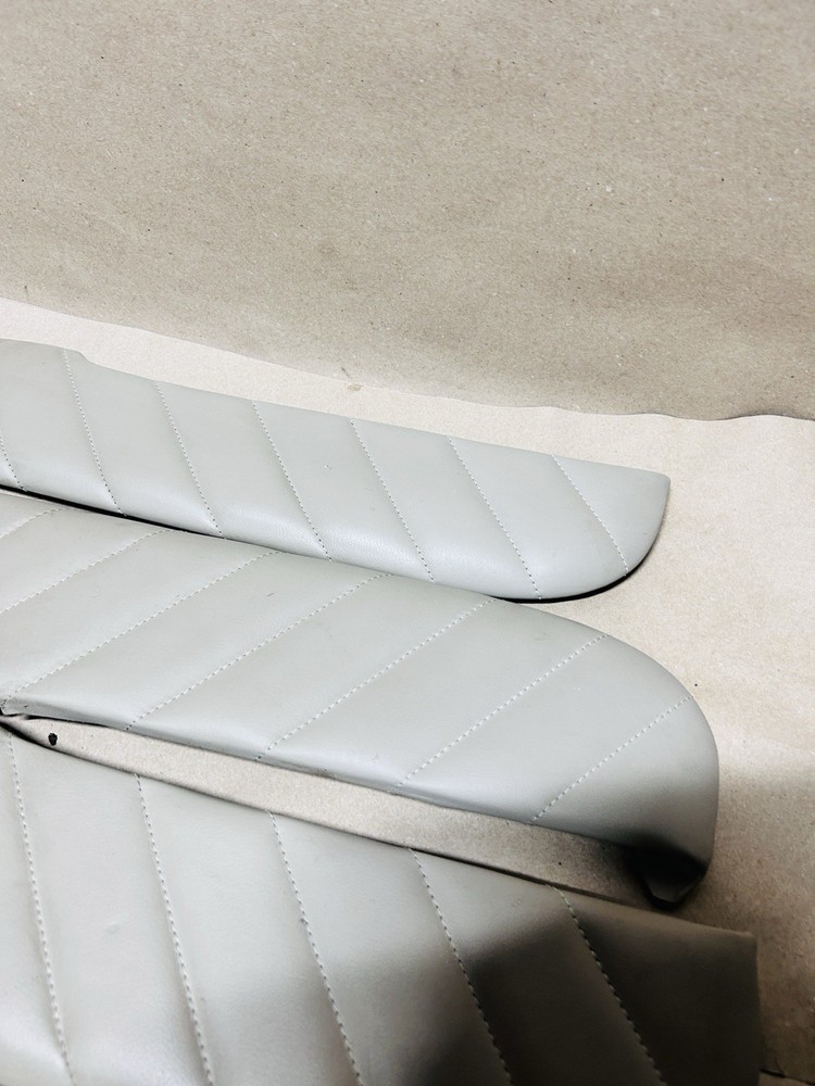 2004-2006 Cadillac Escalade PLATINUM Door Panel Upper Inserts SHALE TAN OEM