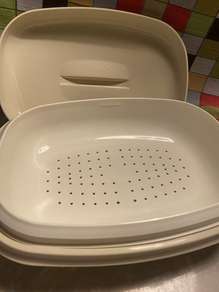 Tupperware 1273-6 Microwave Steamer 3-Piece