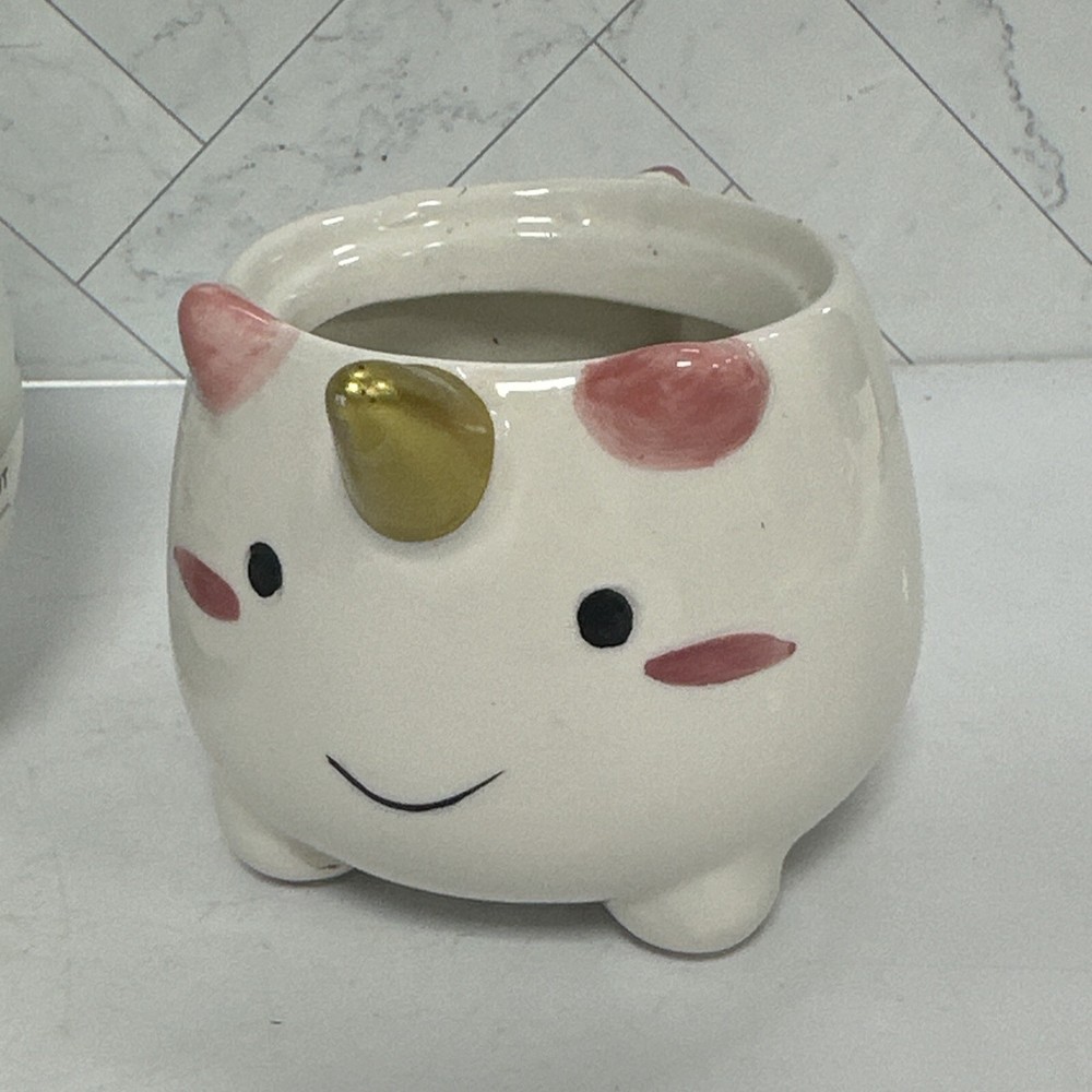 Elodie Unicorn Diffuser aromatherapy Smoko Lights Change Colors & Mini Planter