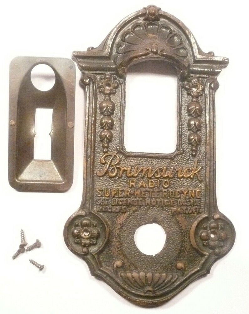 BRUNSWICK 5NC8 part: RIGHT SIDE KNOB PANEL w/ screws & backing plate