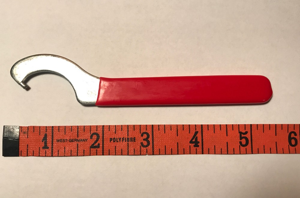 WRENCH FOR BEER FAUCET COUPLING NUT RED VINYL TOOL FOR DRAFT SHANK COUPLING RING