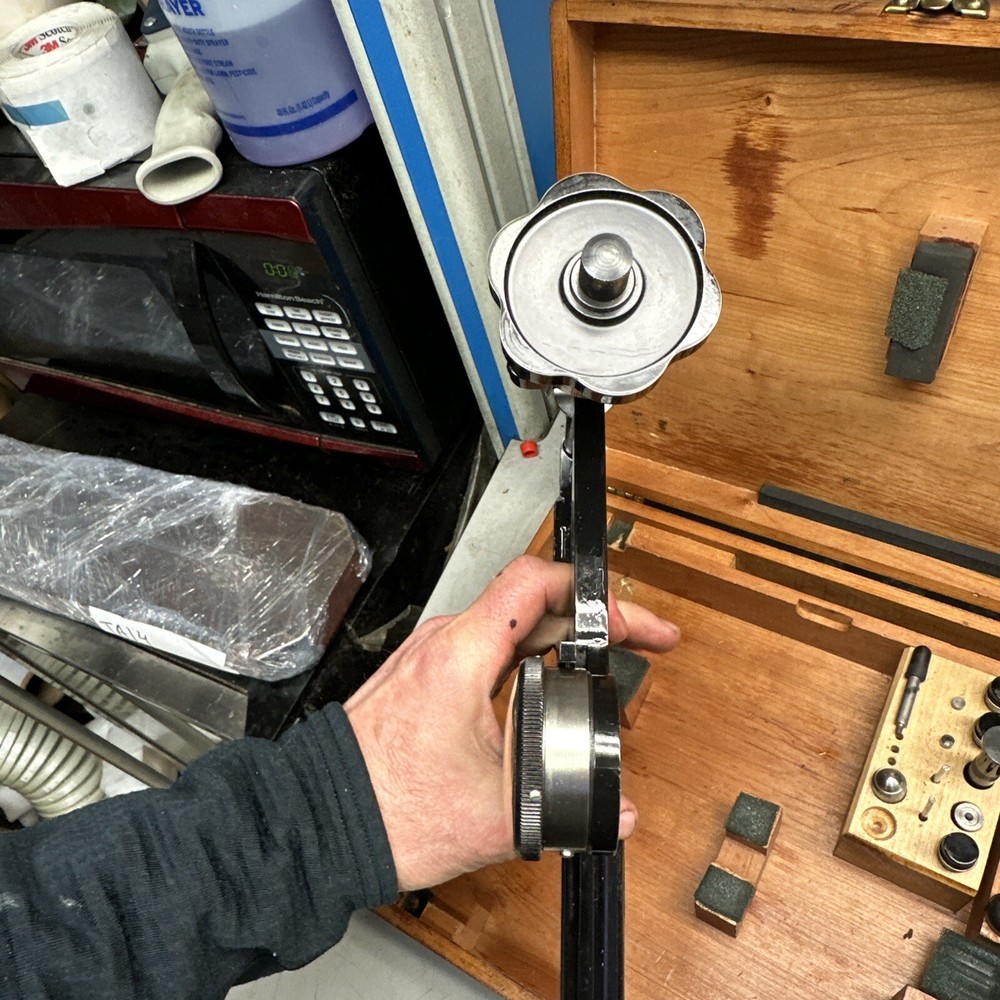 Ames Portable Hardness Tester Model 4-4 (ta15