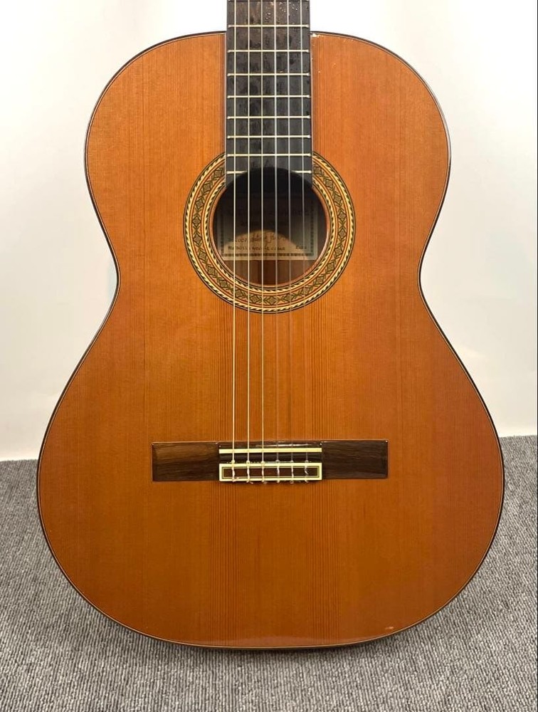 Antonio Sanchez Bossa Nova Classical Guitar With Case